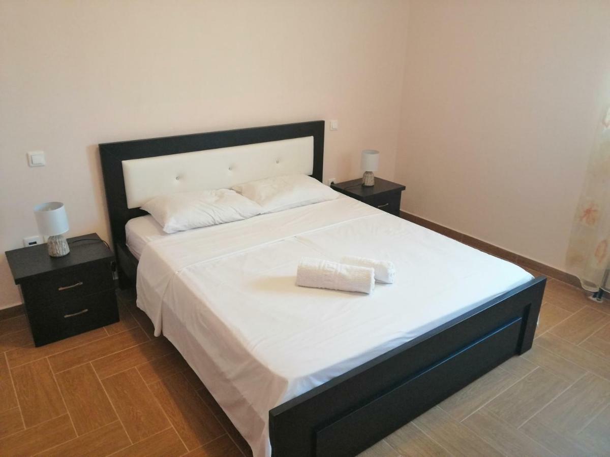 Ferienwohnung Helen'S House Ksamil Zimmer foto